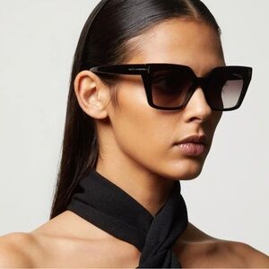 New! Tom Ford Winona TF1030 01Z Black Sunglasses, Authentic